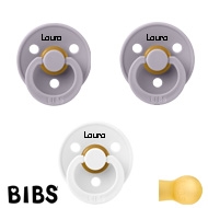 BIBS Colour Scvhnuller mit Namen, 2 Fossil Grey, 1 White, Runde latex Größe 2, (3er Pack)